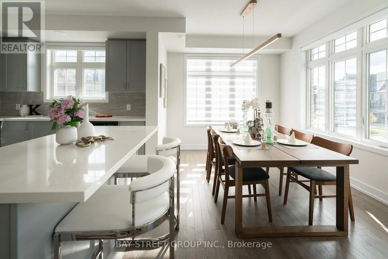 2 WILLIAM SHEARN CRESCENT