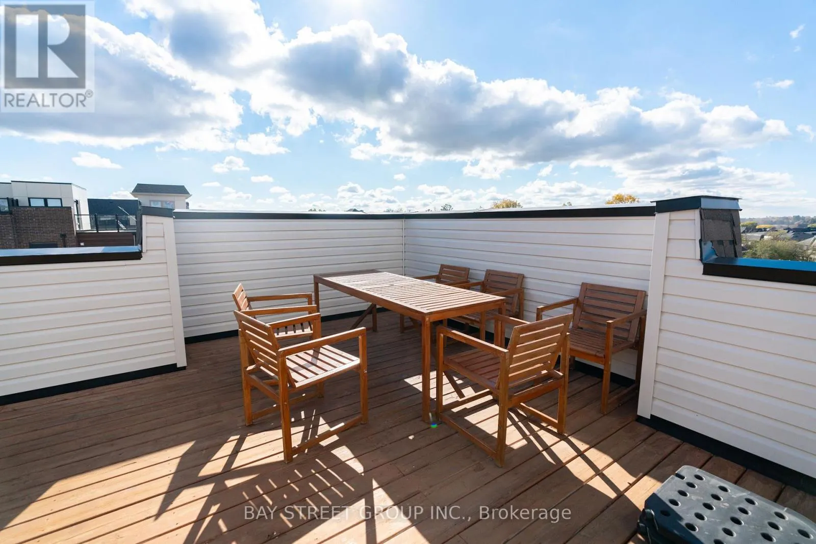 2 WILLIAM SHEARN CRESCENT