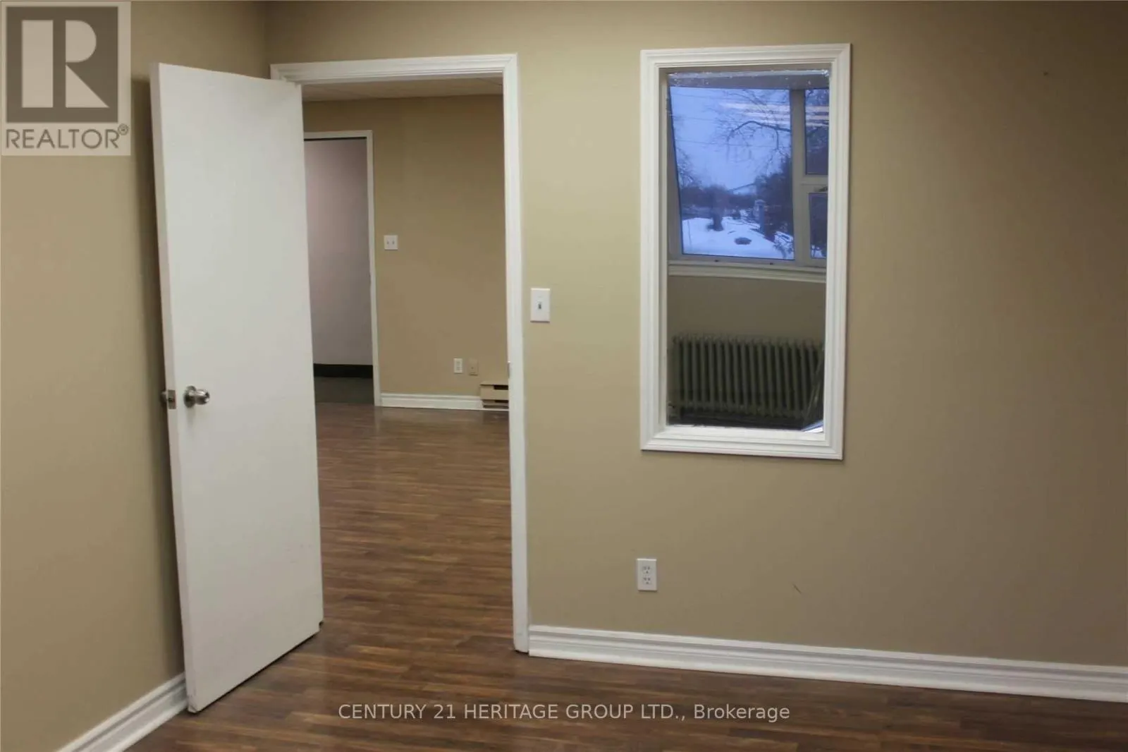 207 - 10255 YONGE STREET