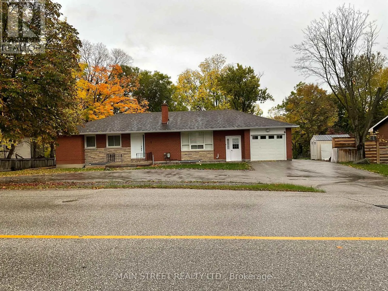 MAIN FLOOR - 4365 7TH LINE