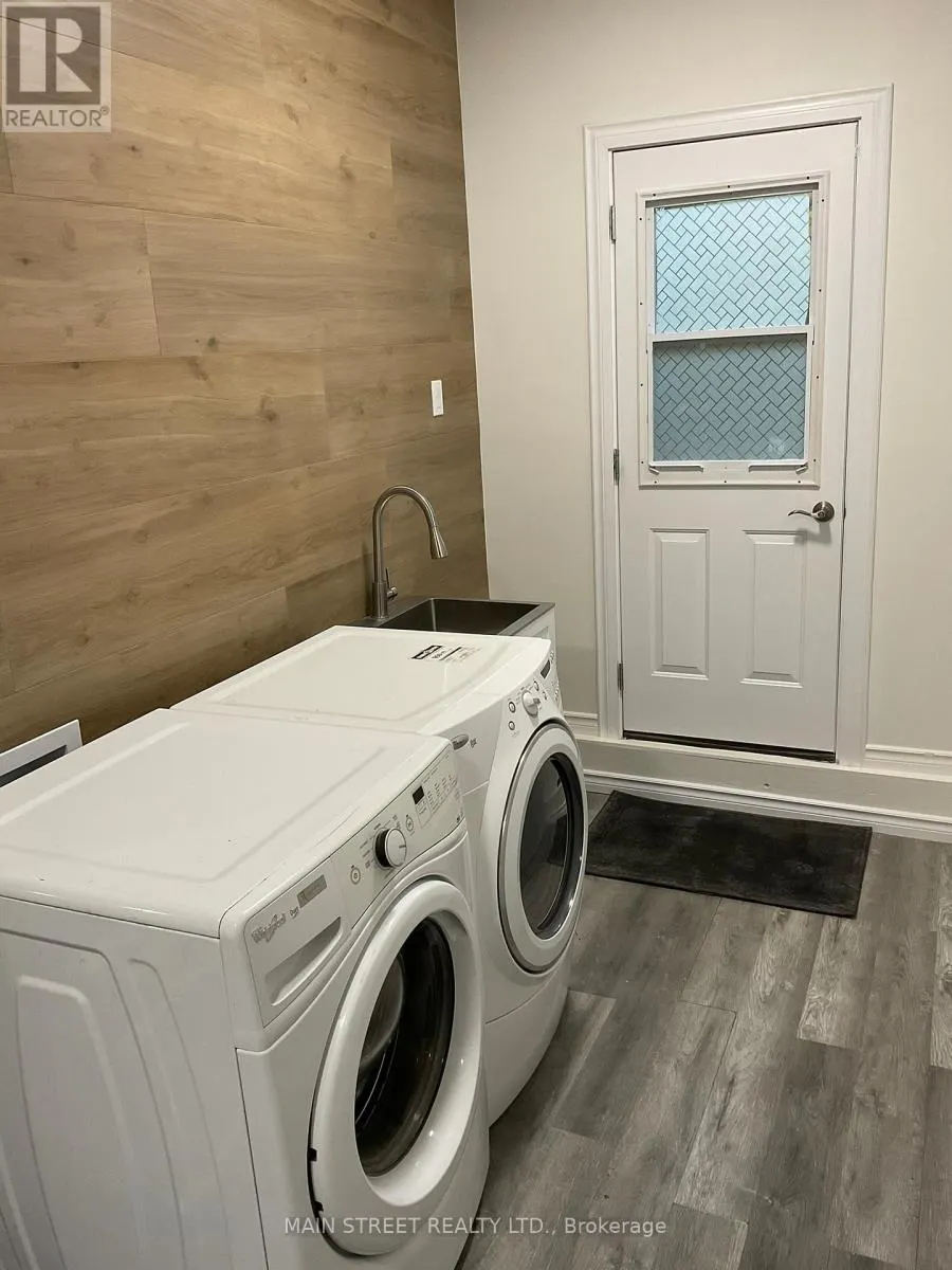 MAIN FLOOR - 4365 7TH LINE