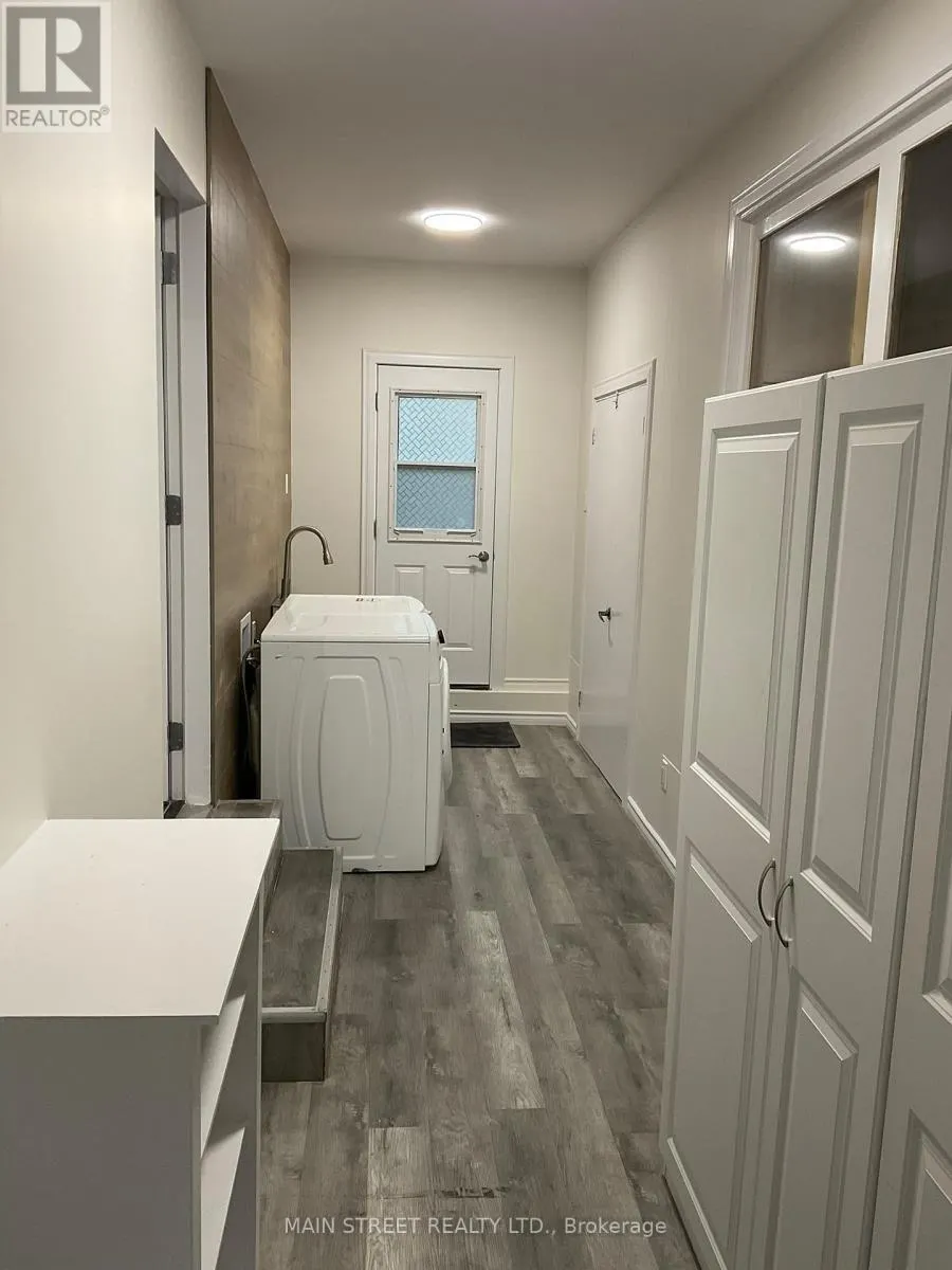 MAIN FLOOR - 4365 7TH LINE