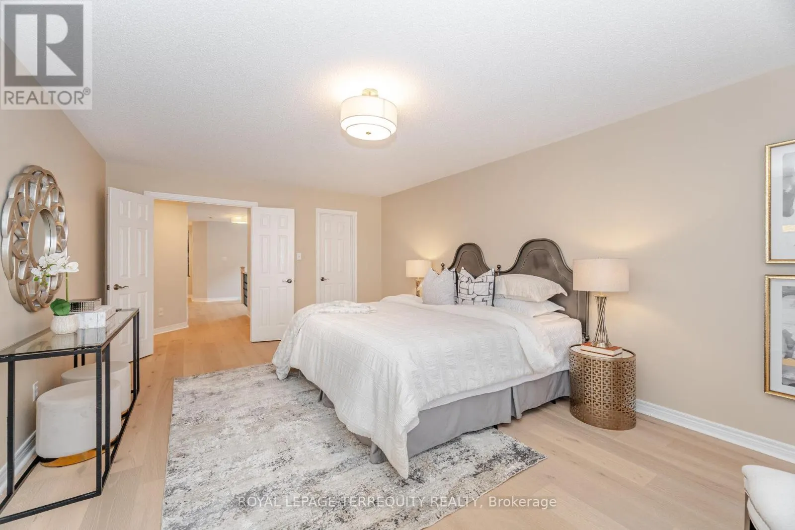 43 BLACK WALNUT DRIVE