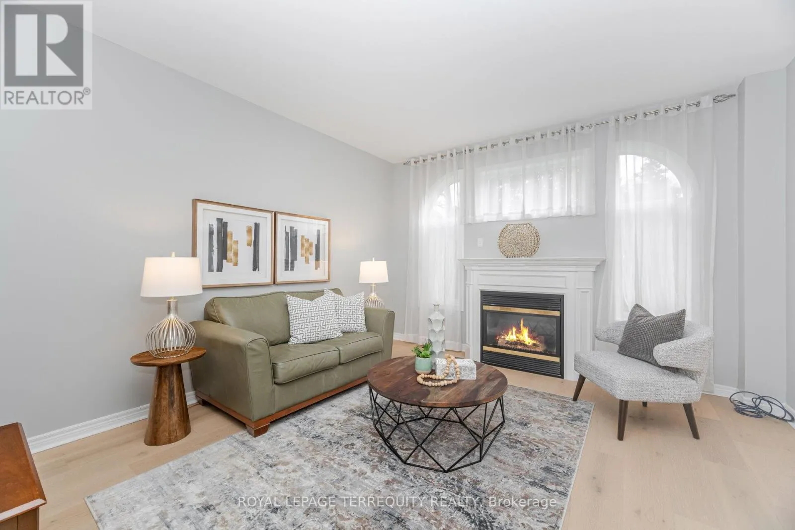 43 BLACK WALNUT DRIVE