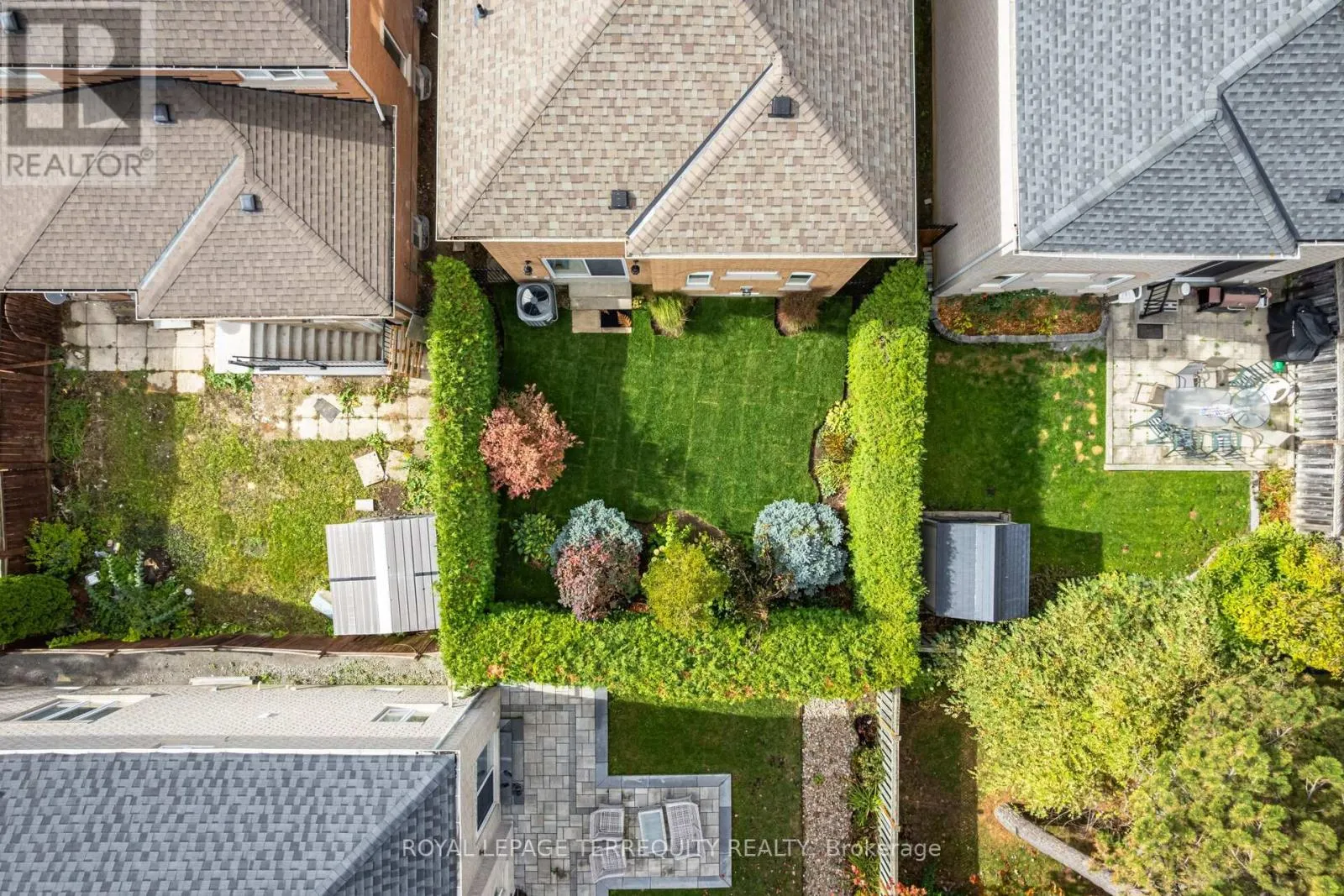 43 BLACK WALNUT DRIVE