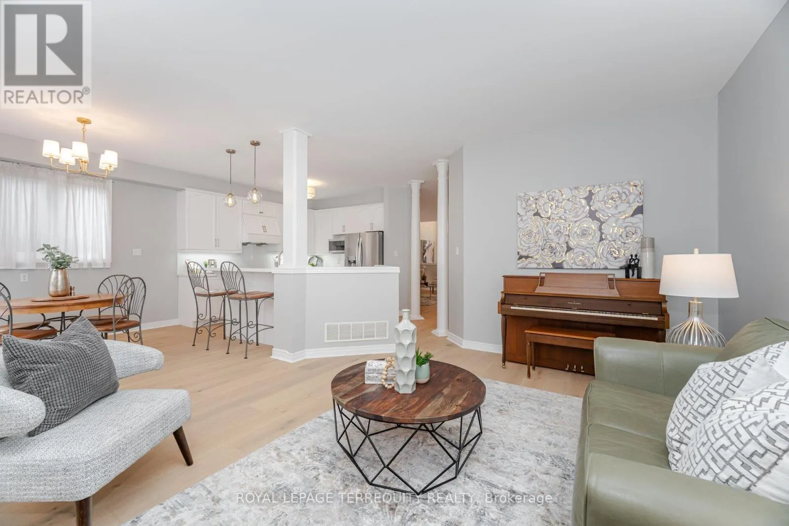 43 BLACK WALNUT DRIVE