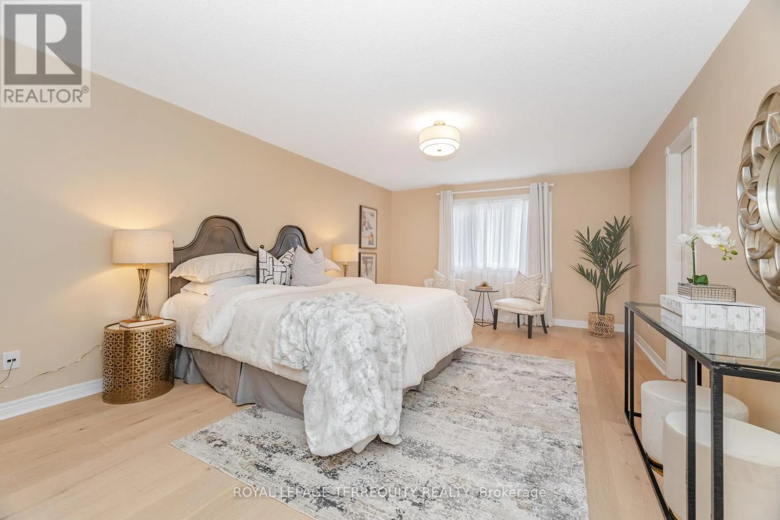 43 BLACK WALNUT DRIVE