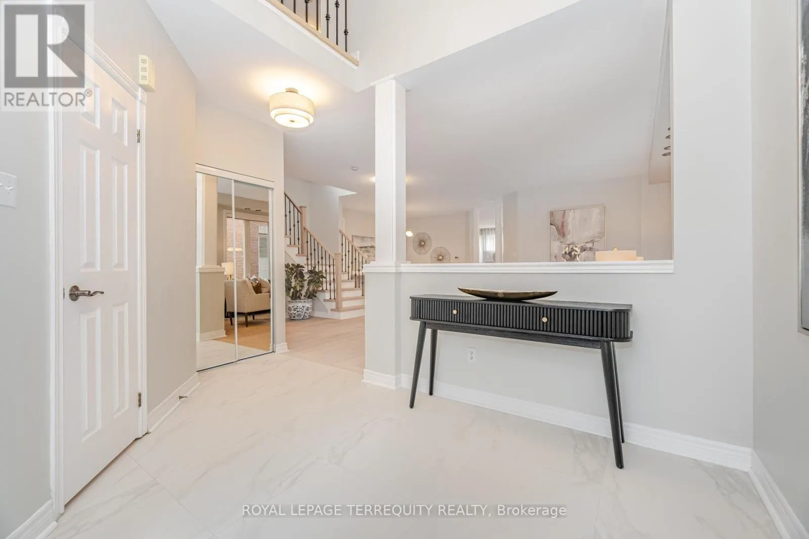 43 BLACK WALNUT DRIVE