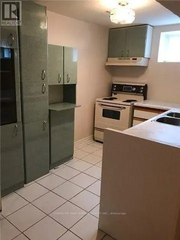 LOWER - 33 PHEASANT VALLEY COURT