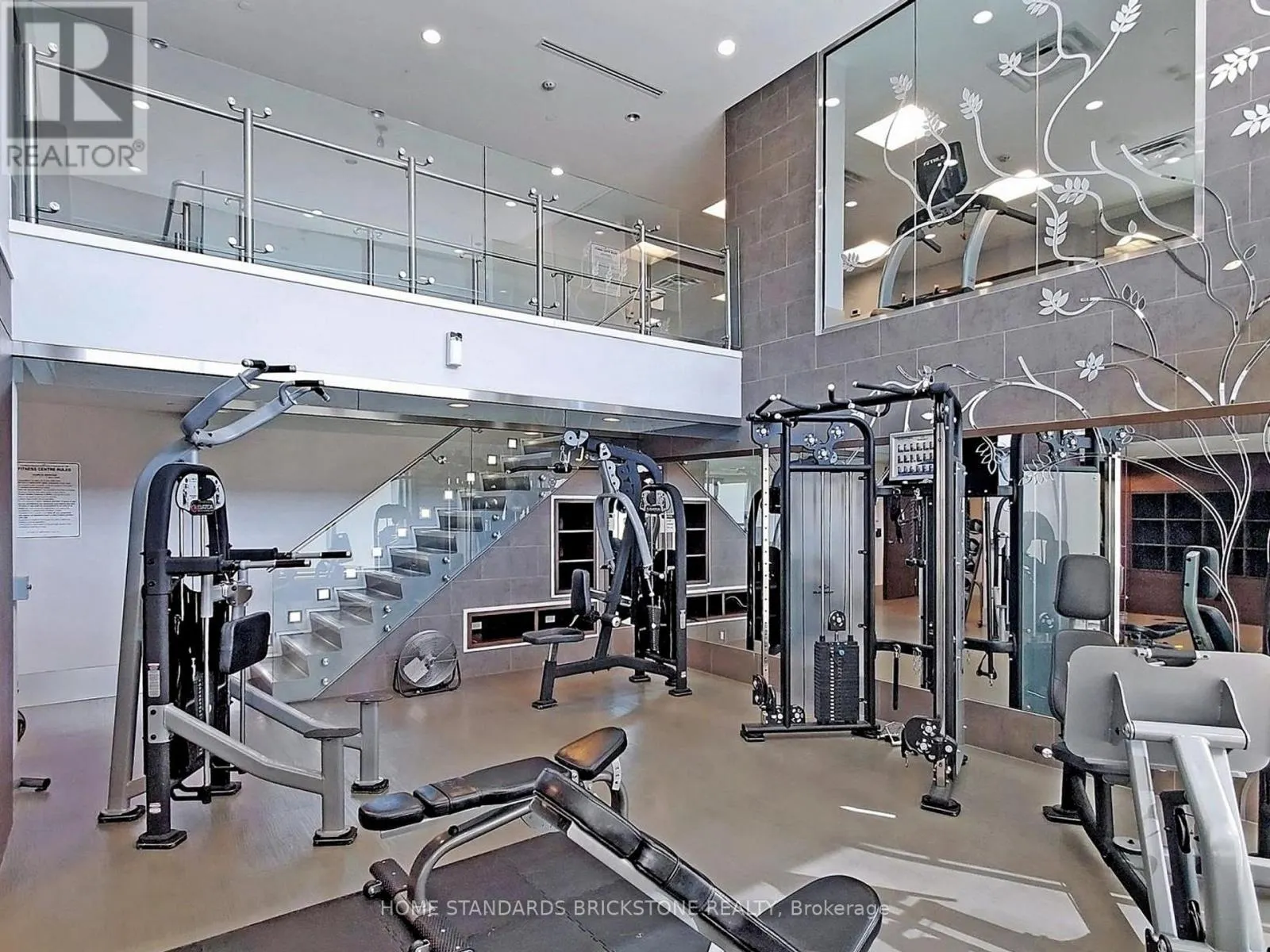 427 - 7608 YONGE STREET