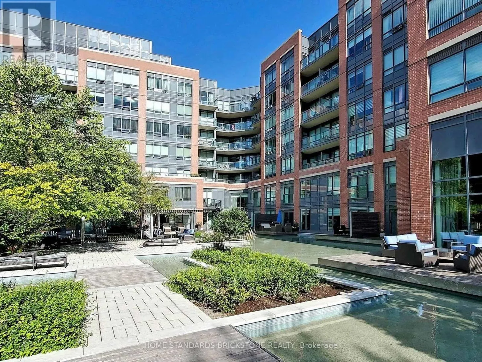 427 - 7608 YONGE STREET