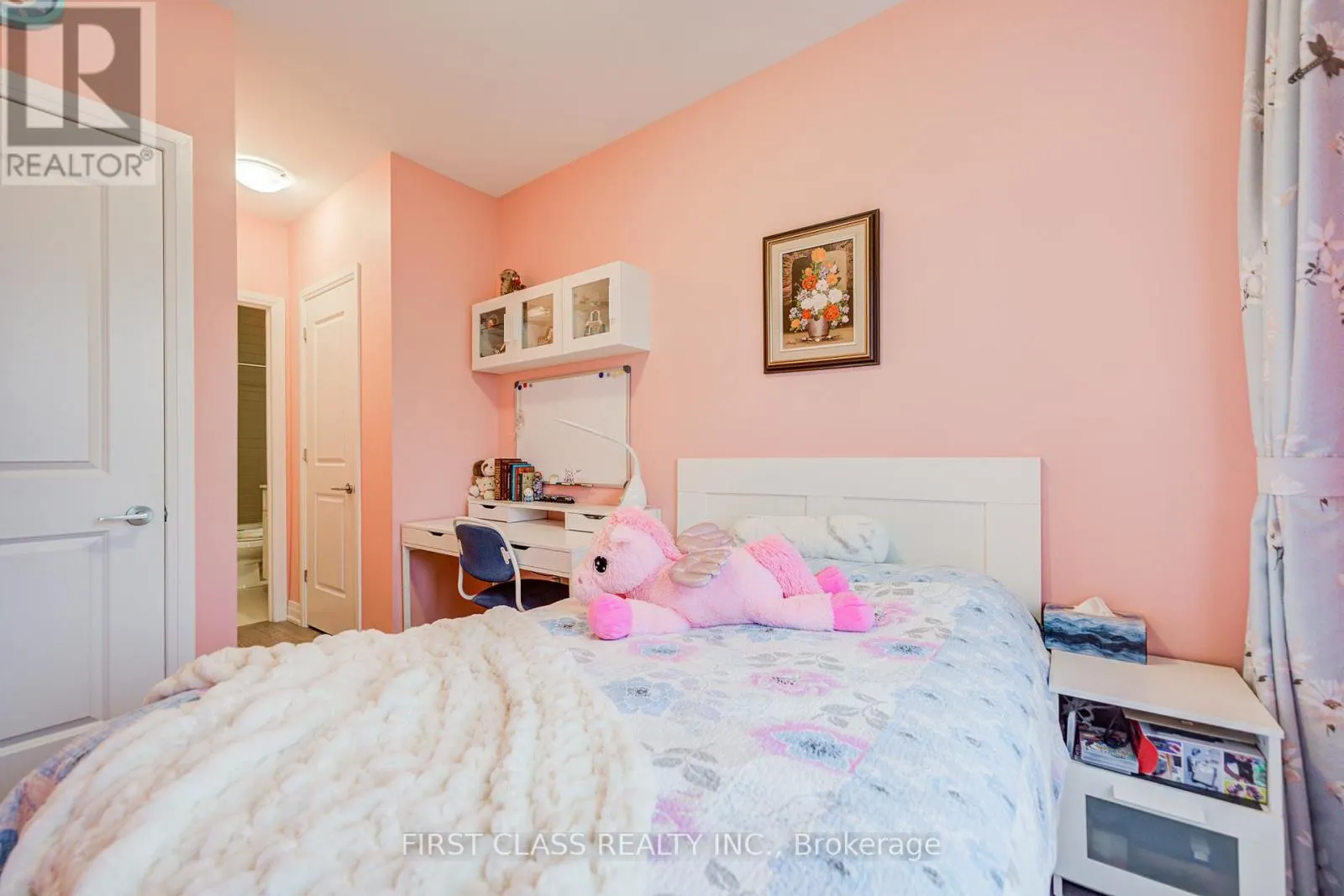 35 THOMAS FOSTER STREET