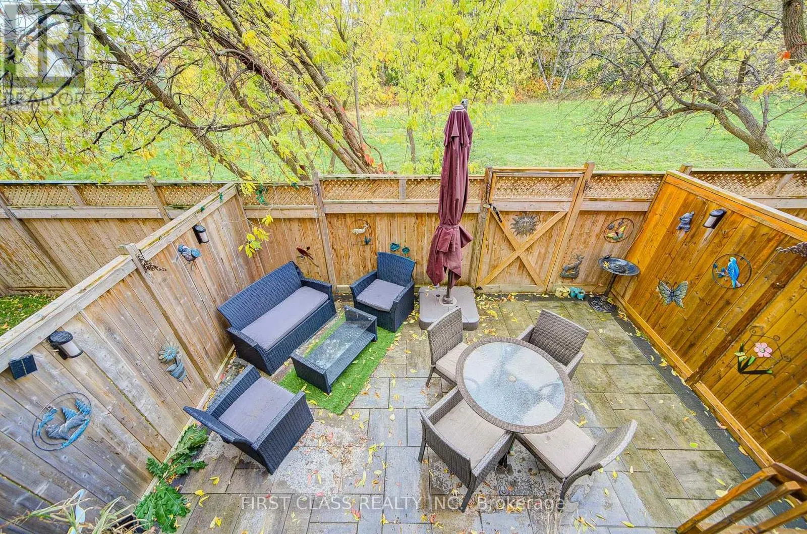 35 THOMAS FOSTER STREET