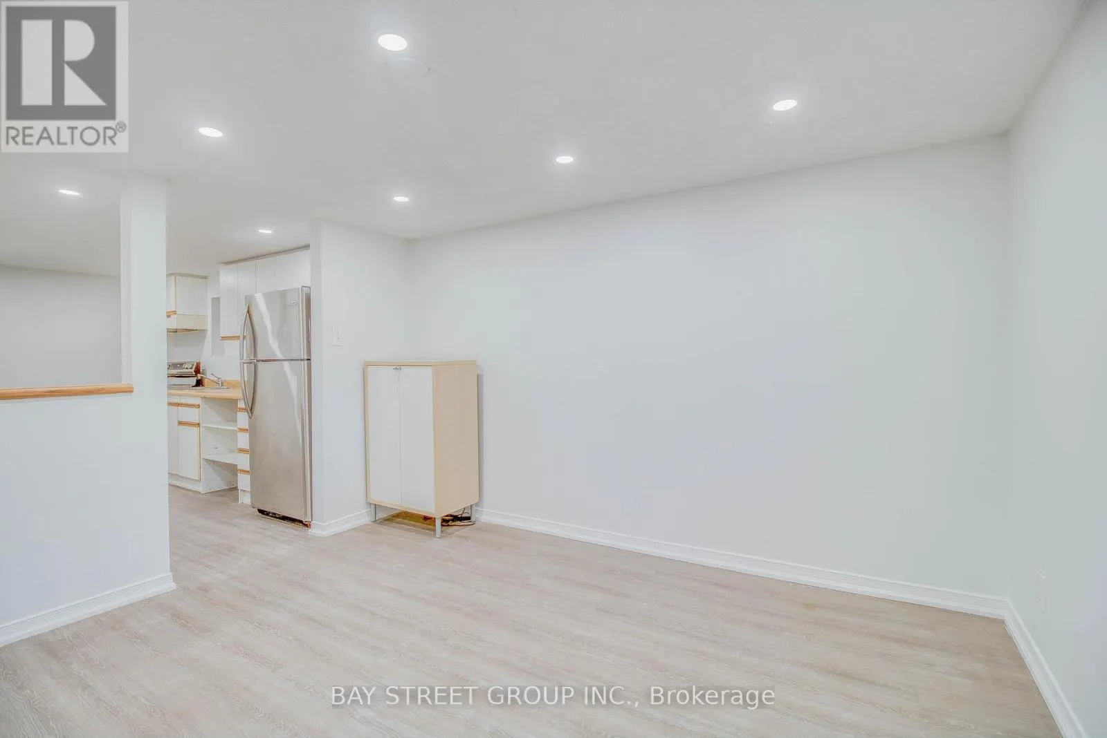 BASEMENT #2 - 65 DAVIS ROAD N