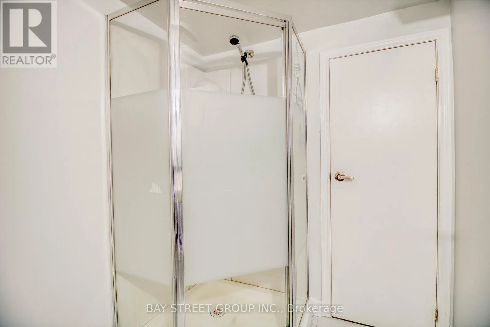 BASEMENT #1 - 65 DAVIS ROAD N