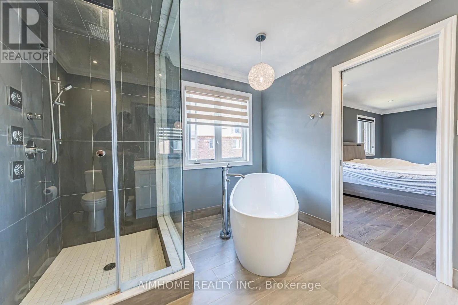 986 WILBUR PIPHER CIRCLE