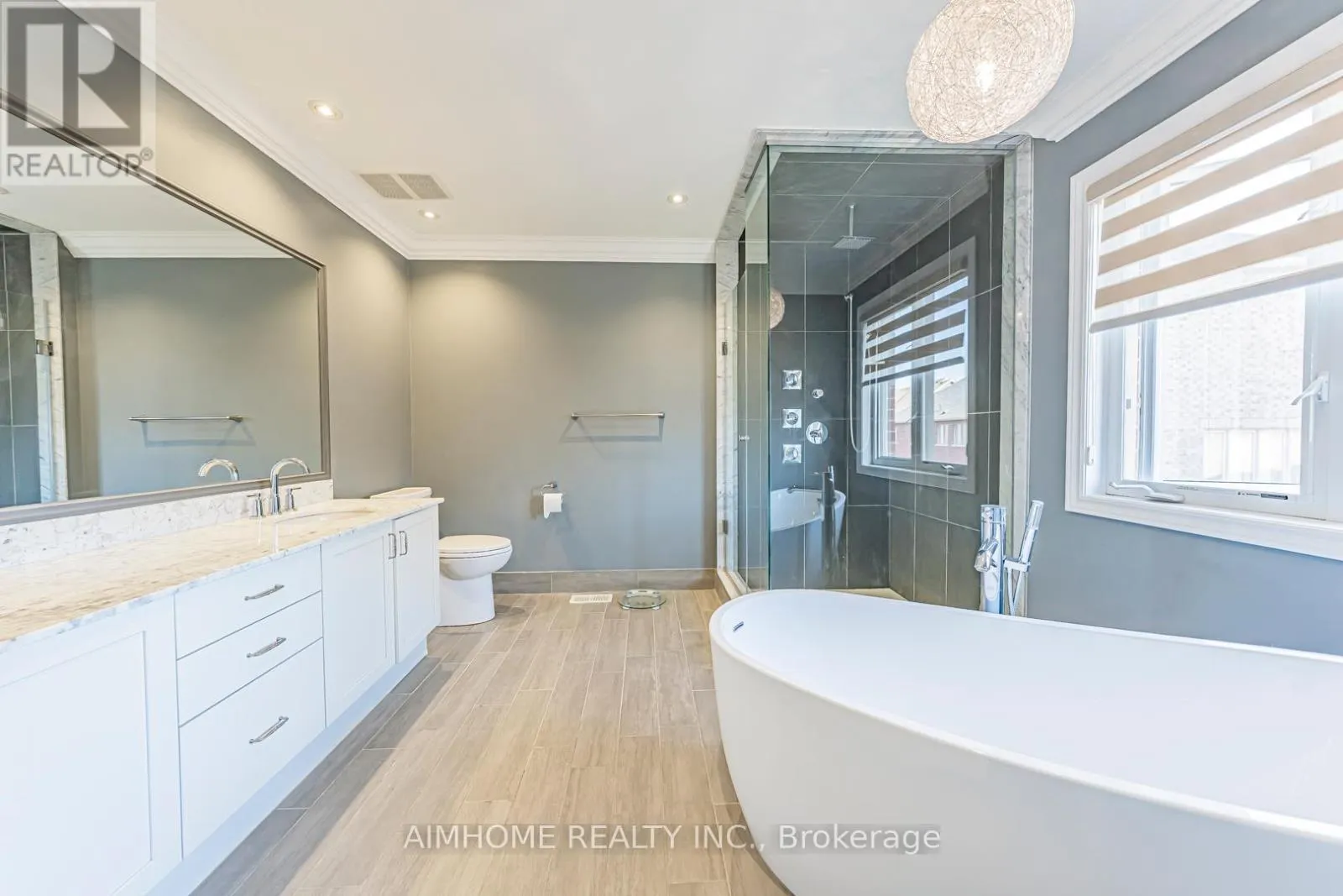 986 WILBUR PIPHER CIRCLE