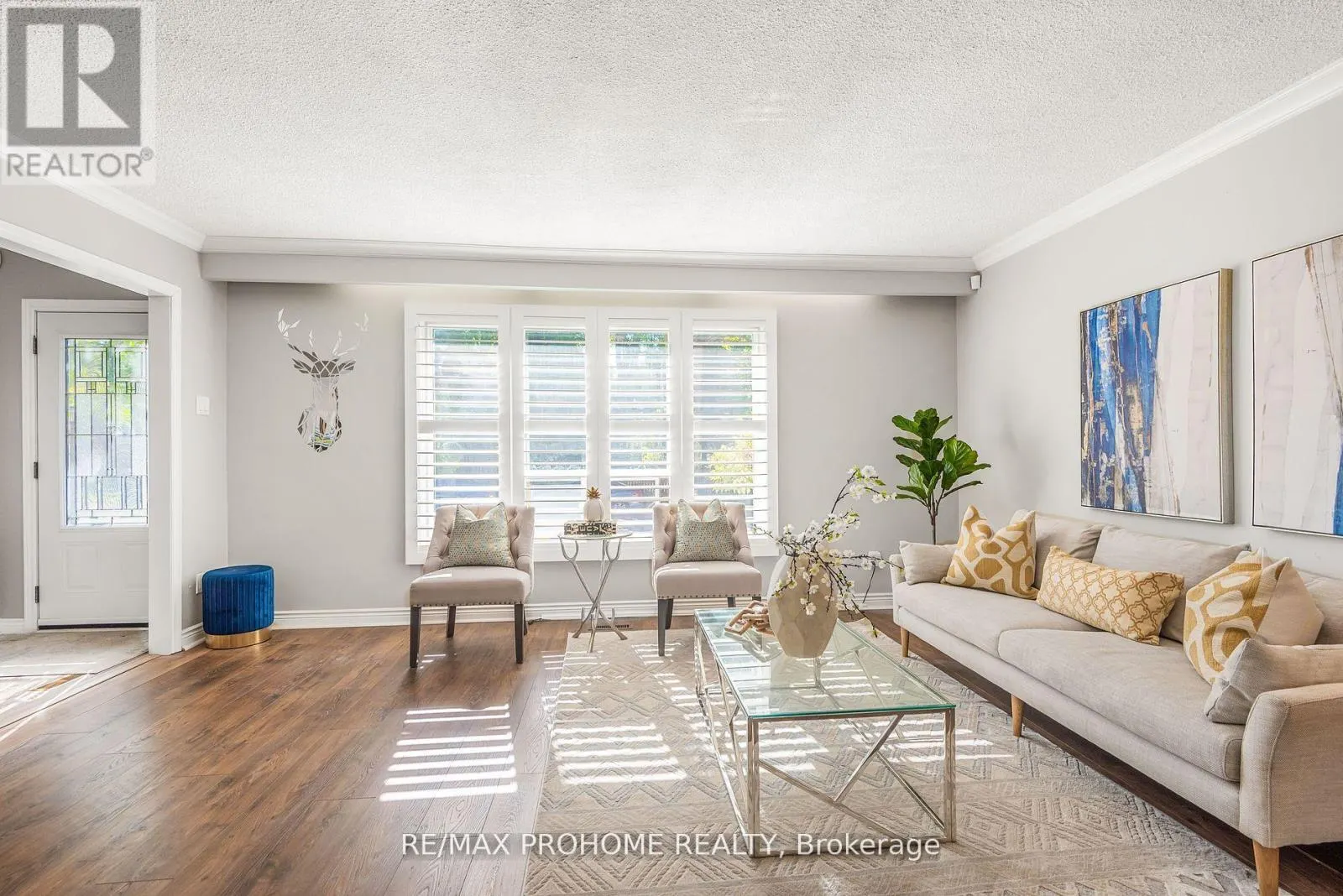 32 SIR BEDEVERE PLACE