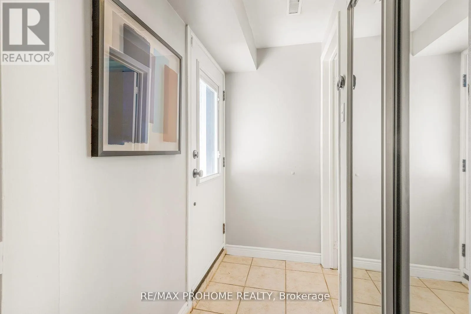 32 SIR BEDEVERE PLACE