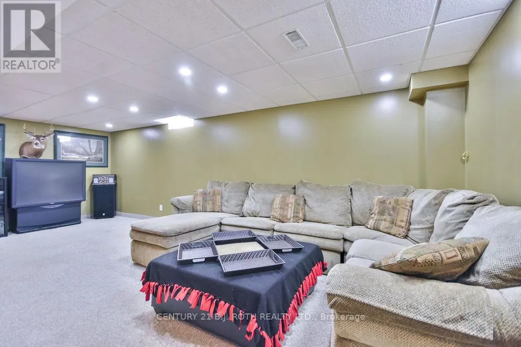 1970 WEBSTER BOULEVARD