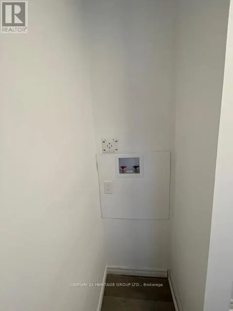 231 BLUE GRASS BOULEVARD