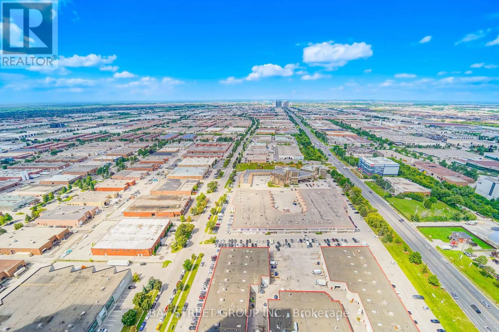 4512 - 1000 PORTAGE PARKWAY