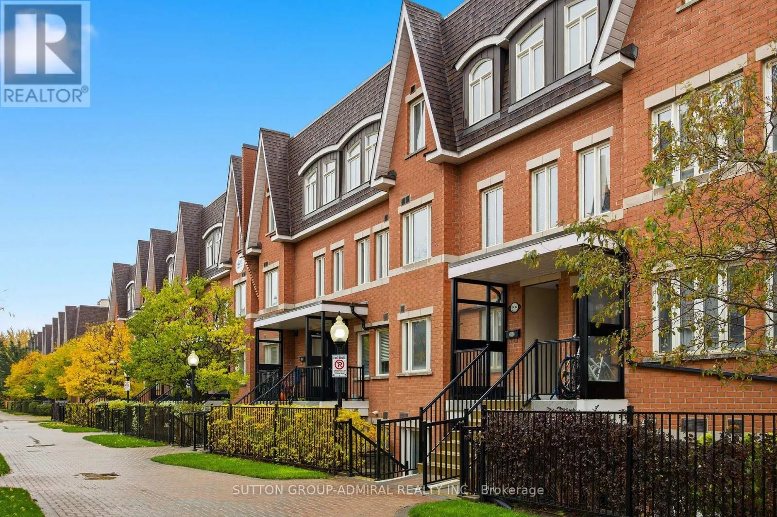 216 - 308 JOHN STREET