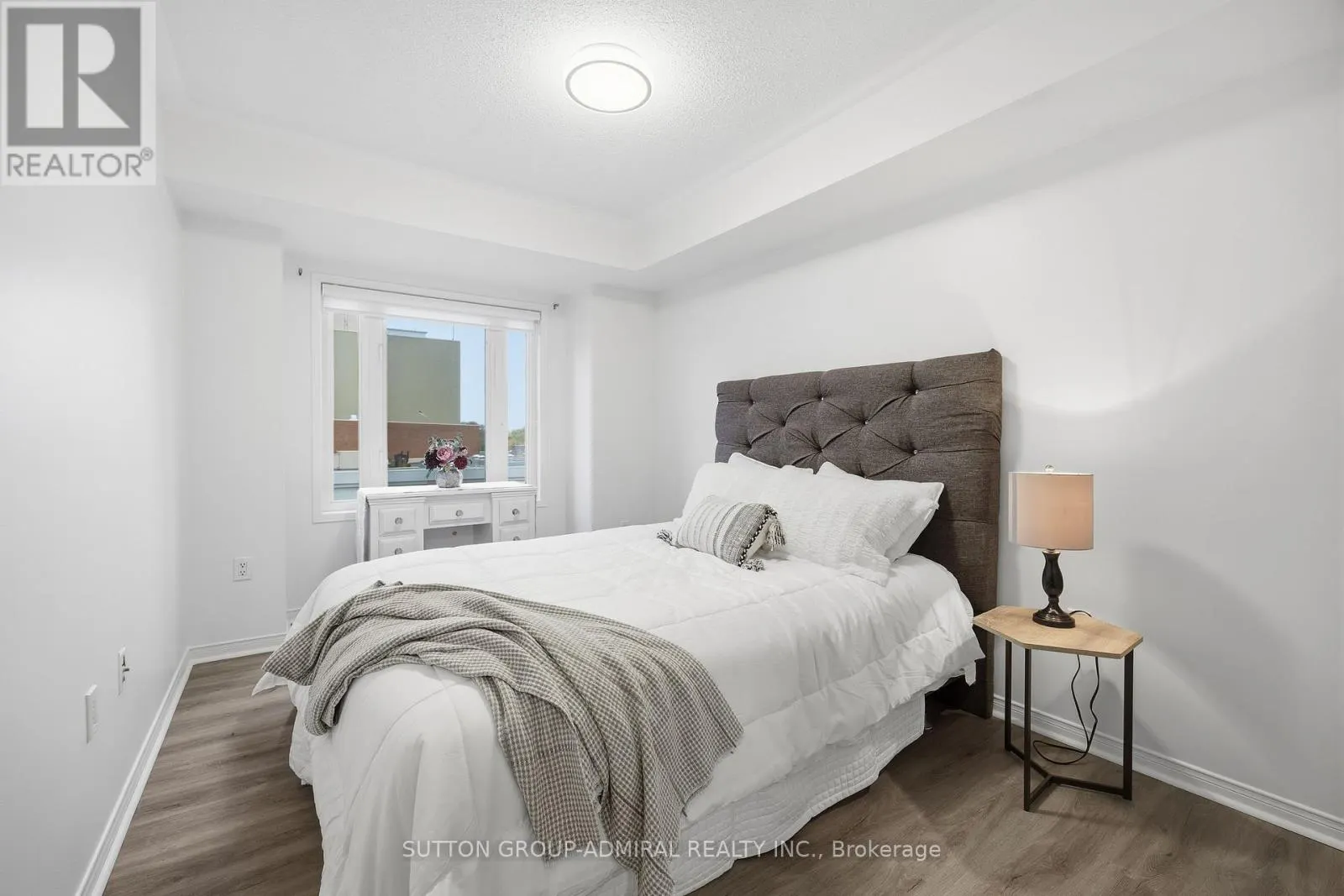 216 - 308 JOHN STREET