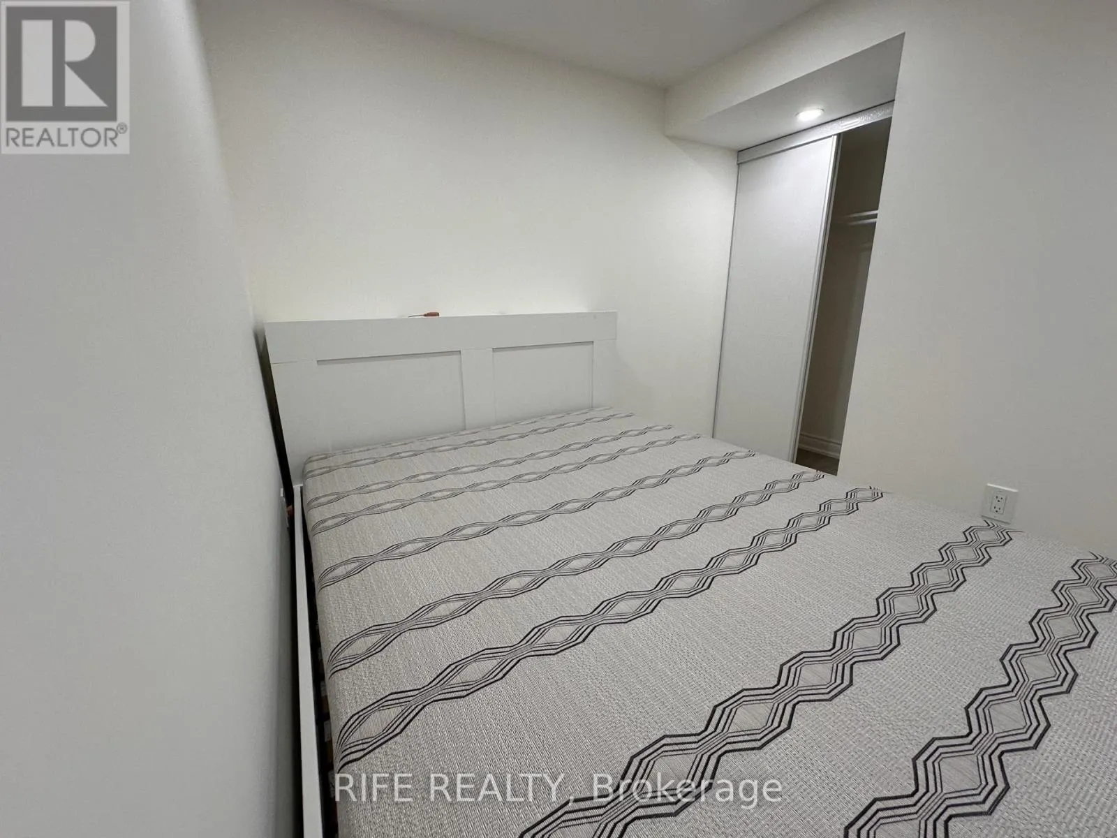 BSMT 13 CHARLES VOGEL DRIVE