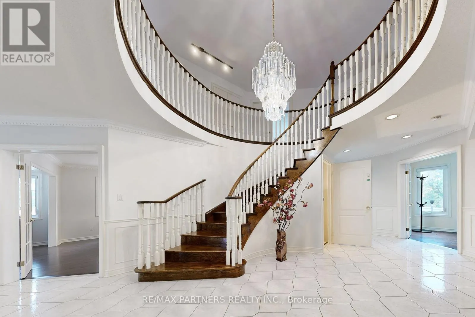 46 GREEN ASH CRESCENT