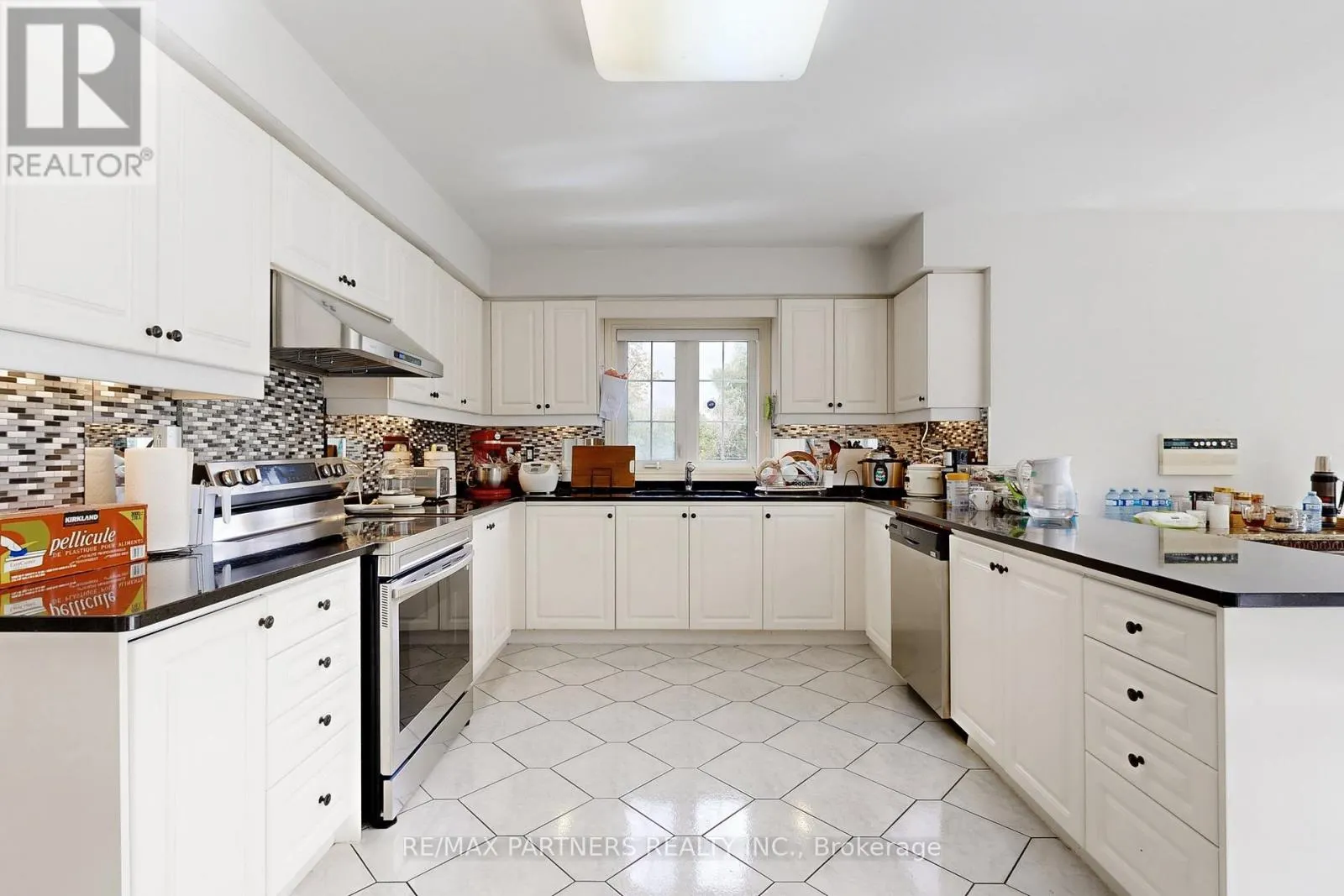 46 GREEN ASH CRESCENT