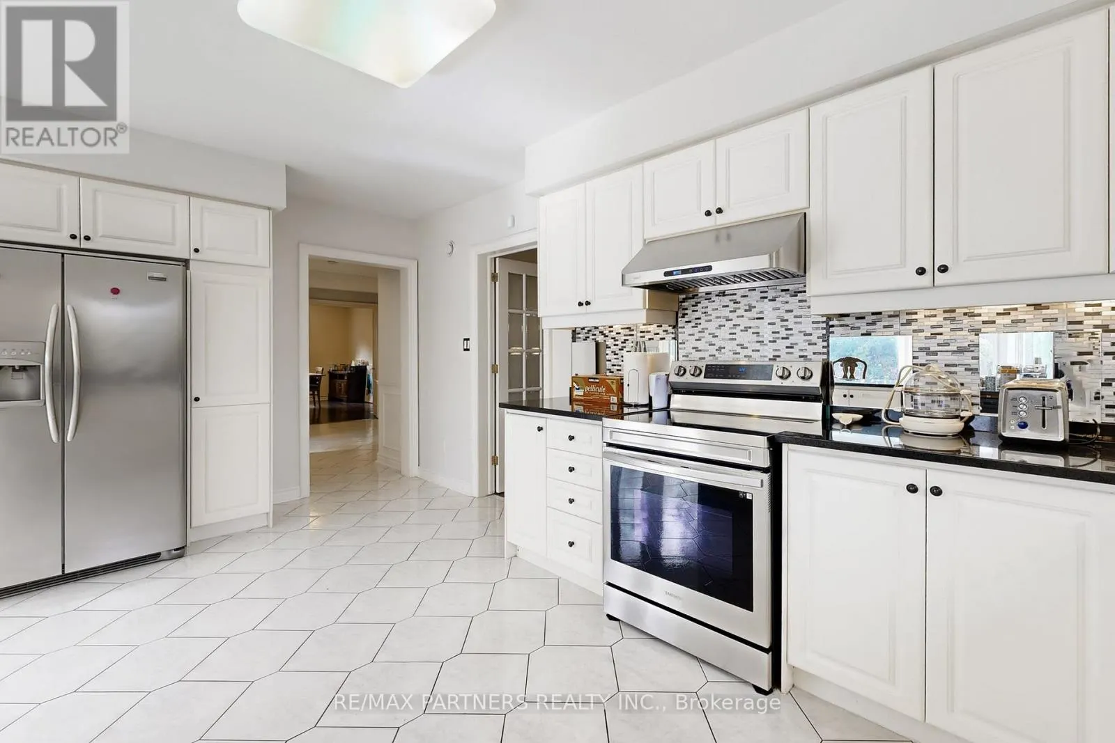 46 GREEN ASH CRESCENT