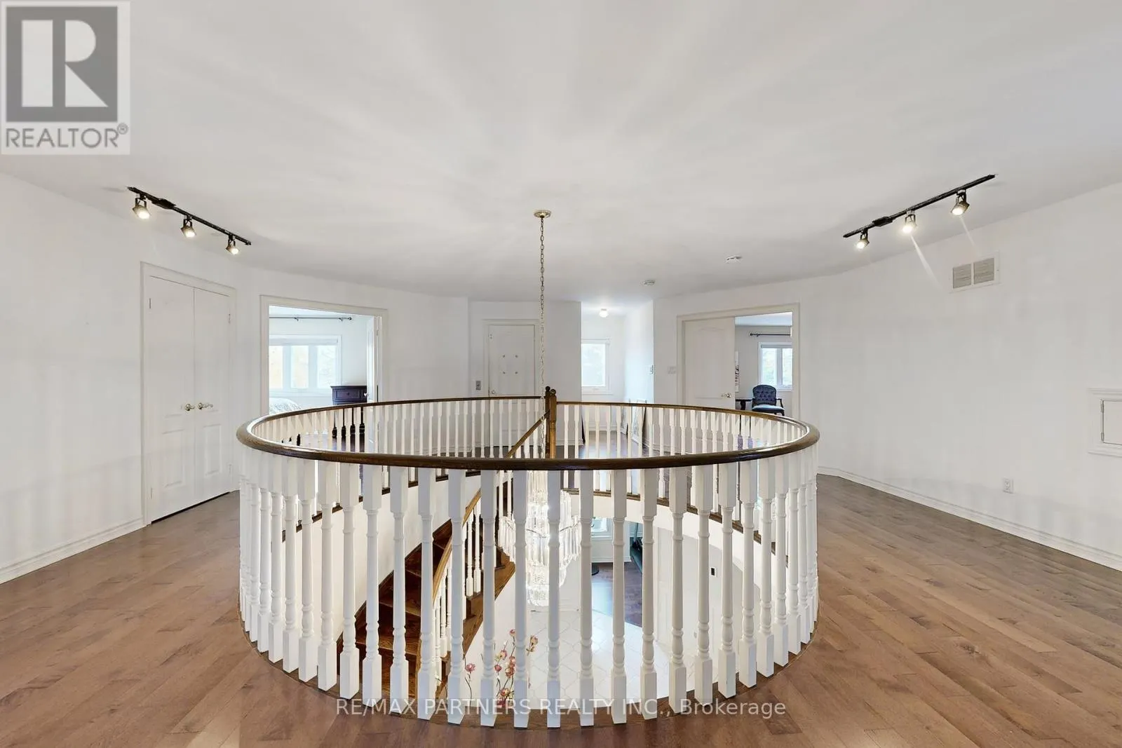 46 GREEN ASH CRESCENT