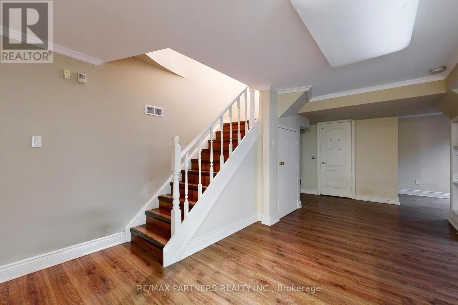 46 GREEN ASH CRESCENT