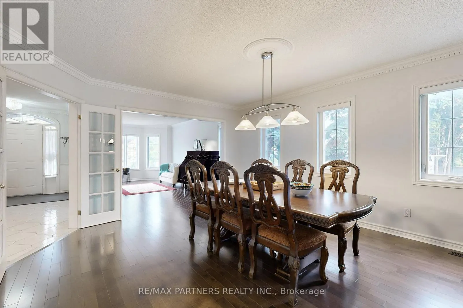 46 GREEN ASH CRESCENT