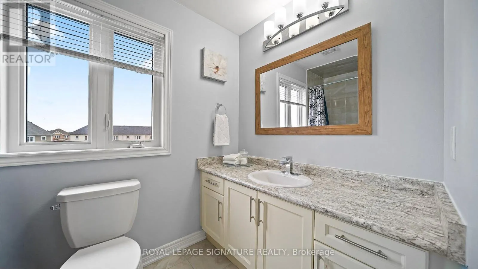 65 KINGSMERE CRESCENT