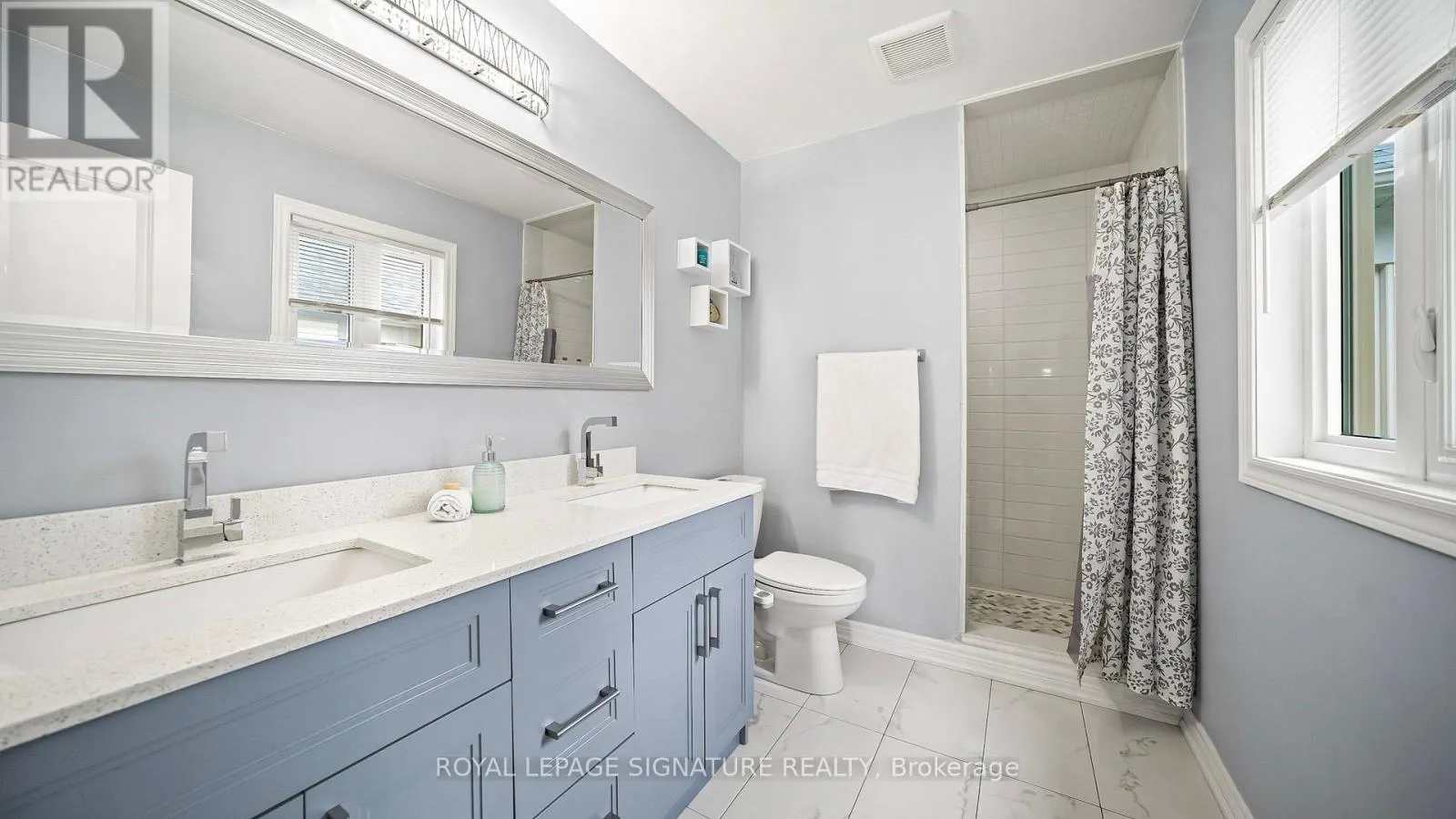 65 KINGSMERE CRESCENT