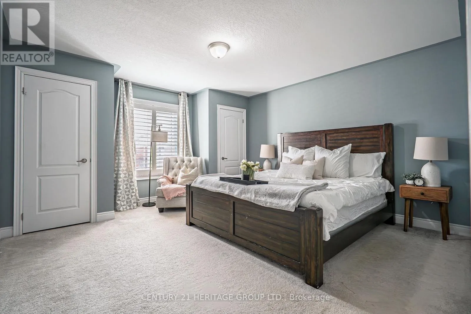 89 SUTHERLAND AVENUE