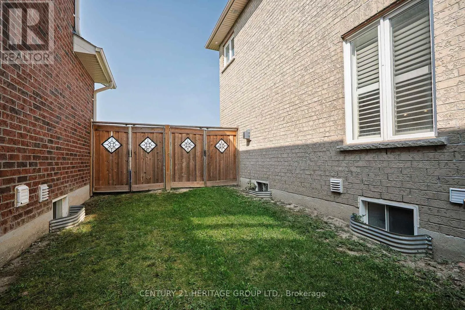 89 SUTHERLAND AVENUE