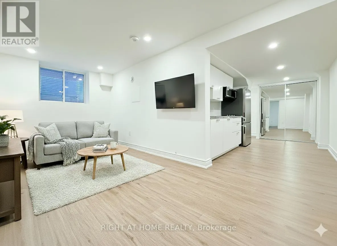 LOWER - 54 GEORGE KIRBY STREET