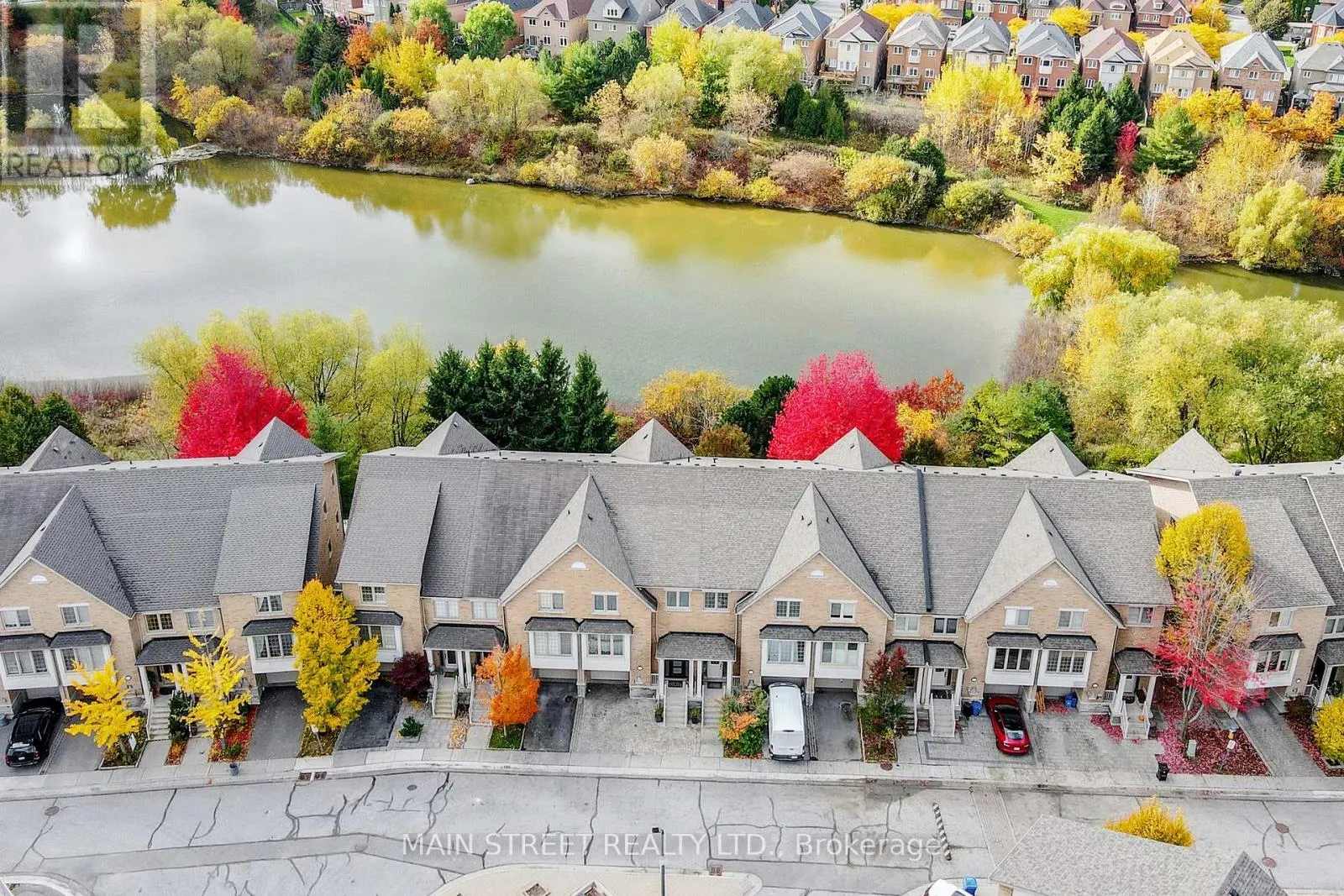 10 - 8900 BATHURST STREET