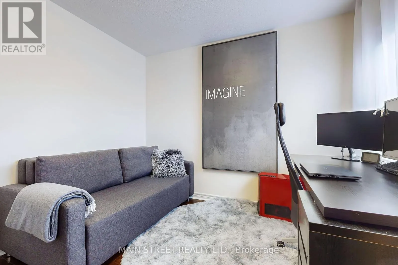 10 - 8900 BATHURST STREET