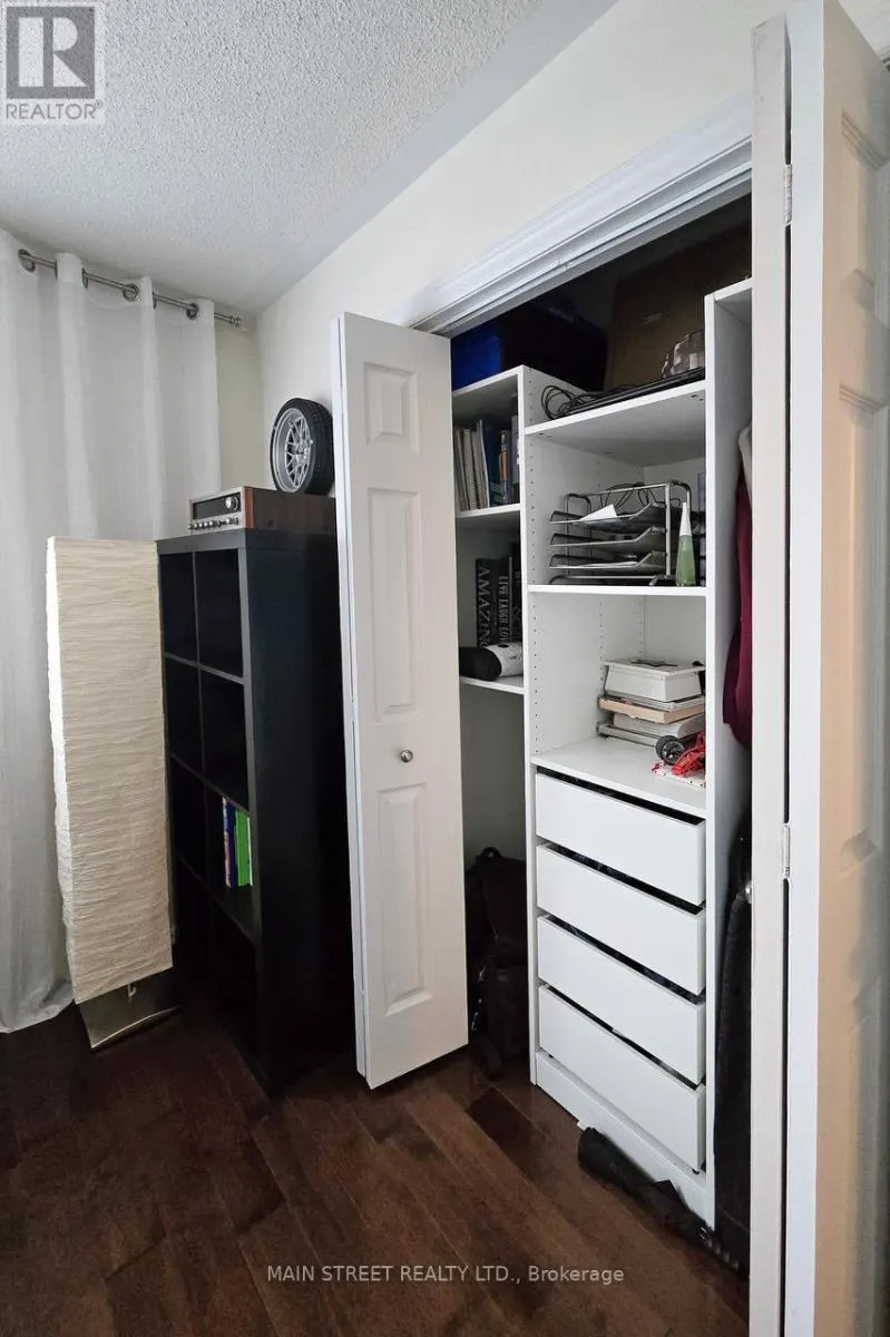 10 - 8900 BATHURST STREET