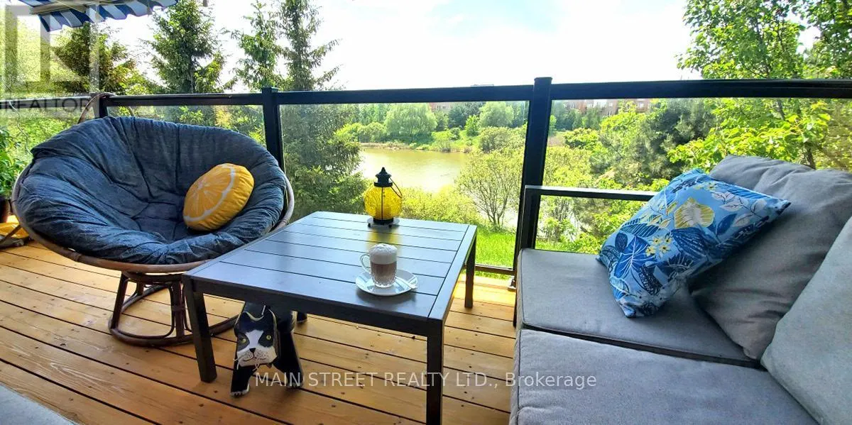 10 - 8900 BATHURST STREET