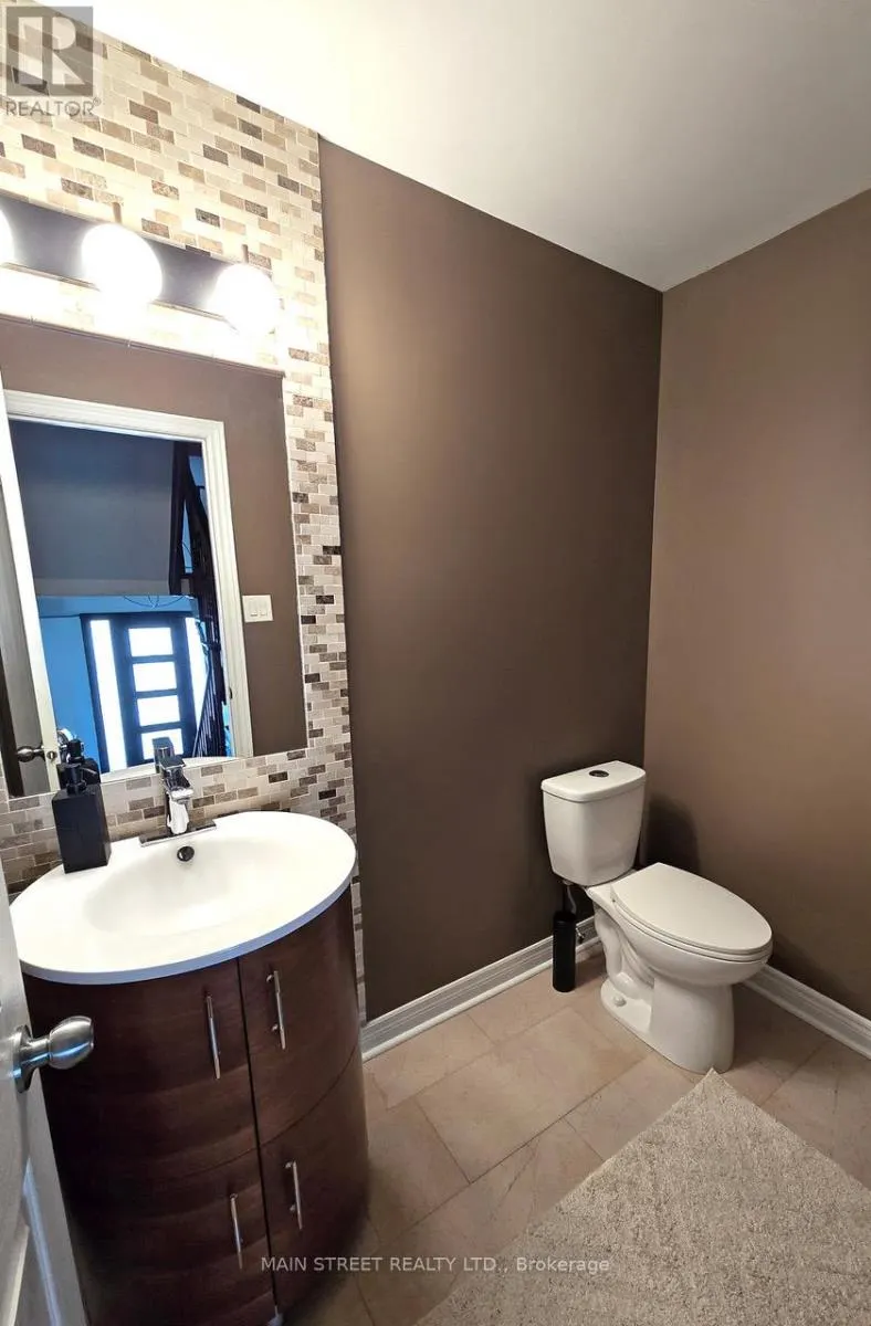 10 - 8900 BATHURST STREET