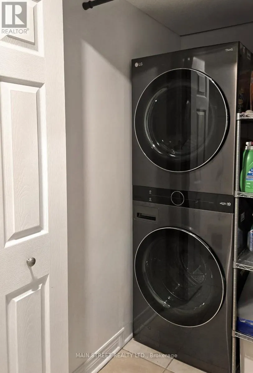 10 - 8900 BATHURST STREET