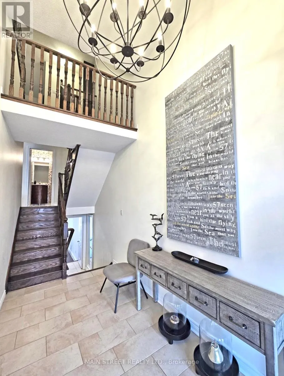 10 - 8900 BATHURST STREET