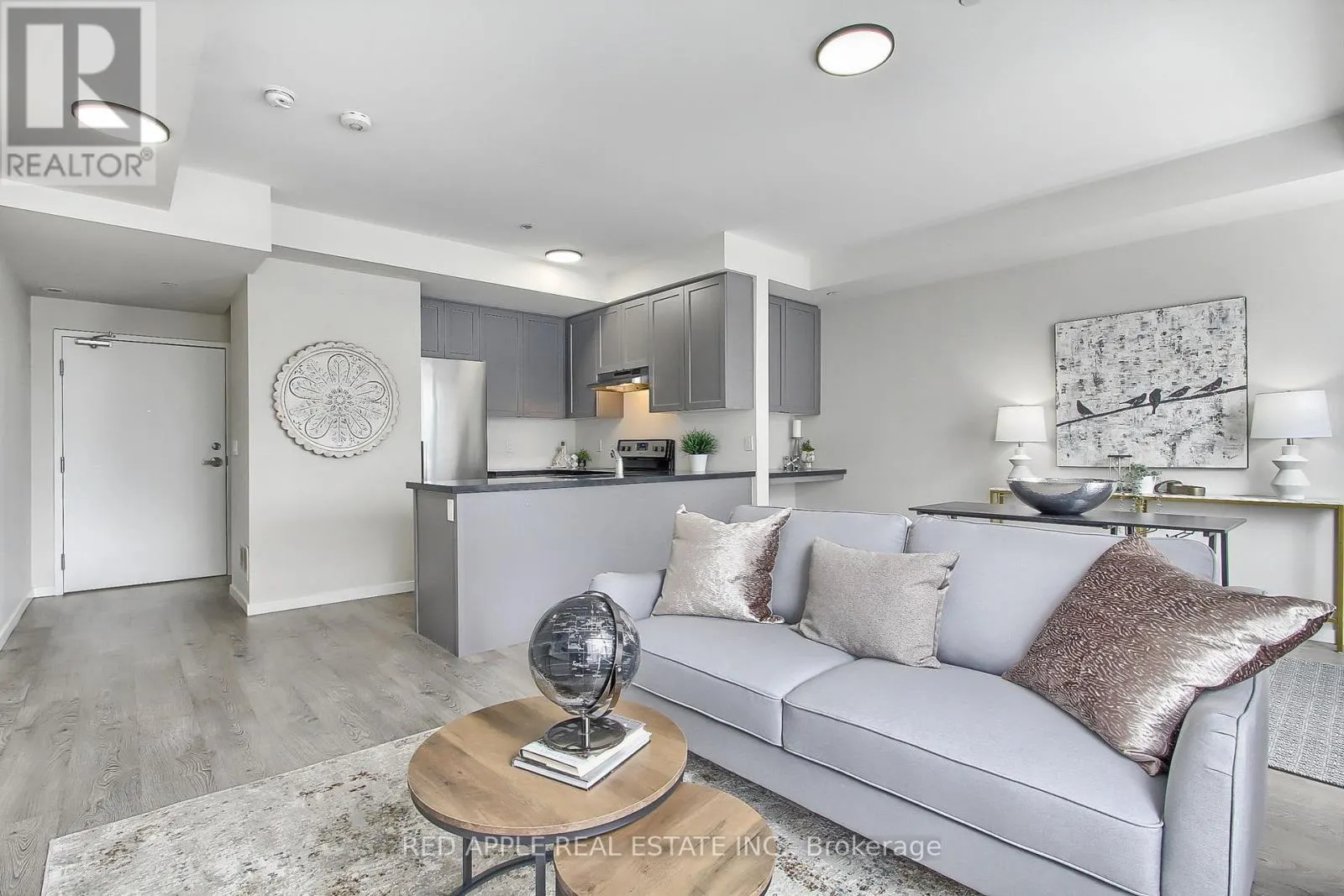 110 - 600 ALEX GARDNER CIRCLE