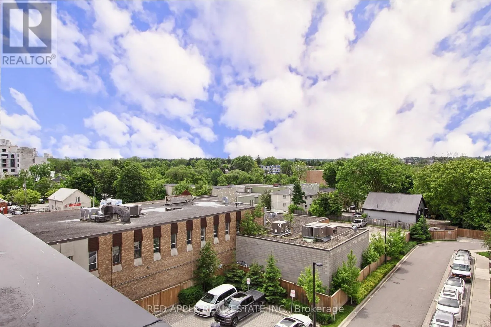 110 - 600 ALEX GARDNER CIRCLE