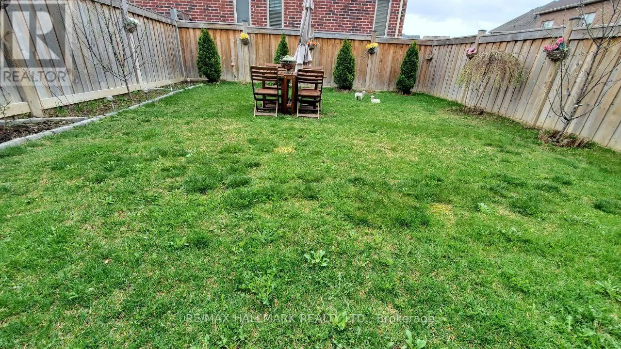 #MAIN&2ND - 19 CHOUINARD WAY